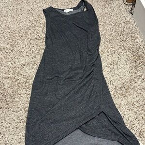 Form fitting grey Sleeveless Dress